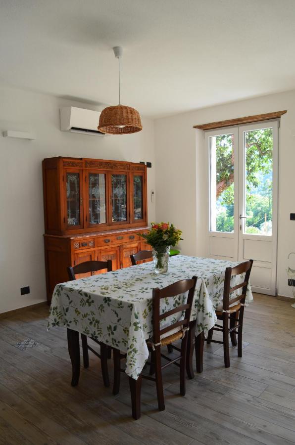 Agriturismo Torsivi Castiglione Chiavarese Eksteriør billede